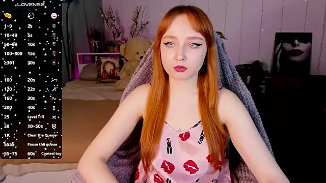 Snapshot of Emma_Chery chatting on 21, 2, 2025 Emma Chery online show from 21, 2, 2025