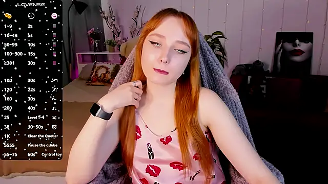 Snapshot of Emma_Chery chatting on 21, 2, 2025 Emma Chery online show from 21, 2, 2025