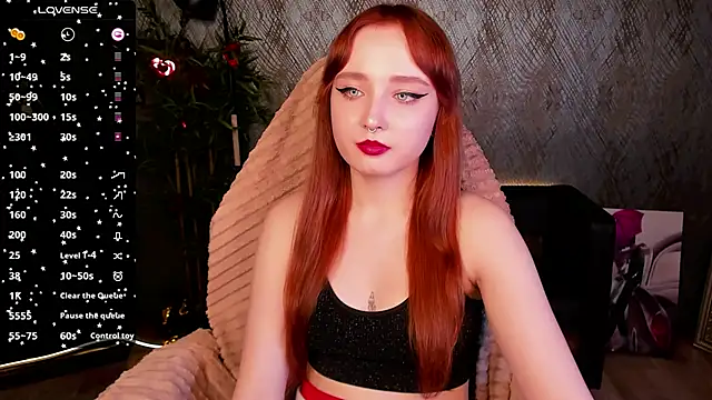 Snapshot of Emma_Chery chatting on 28, 2, 2025 Emma Chery online show from 28, 2, 2025