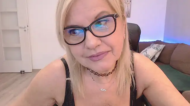 amberdoll4u online show from 16, 12, 2024