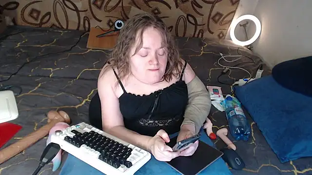 MiniNatalie online show from 22, 2, 2025