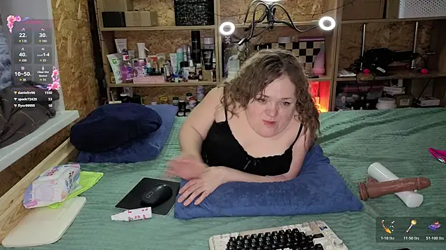 MiniNatalie online show from 22, 12, 2025