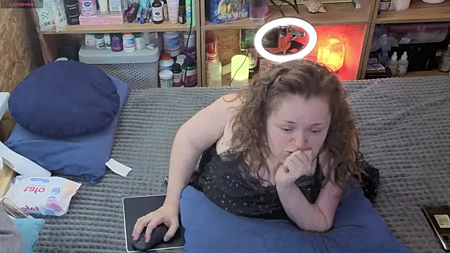 MiniNatalie online show from 25, 3, 2026