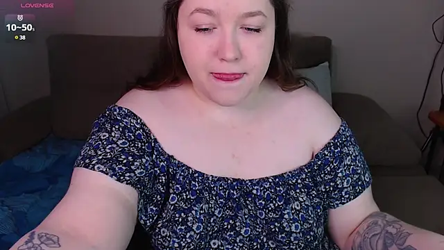 SweetAliceX online show from 10, 1, 2025