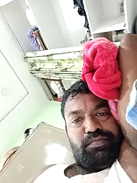 Snapshot of PVNRAO0831 chatting on 4, 10, 2025 PVNRAO0831 online show from 4, 10, 2025