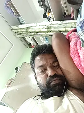 Snapshot of PVNRAO0831 chatting on 13, 10, 2025 PVNRAO0831 online show from 13, 10, 2025