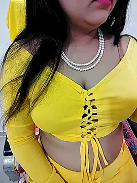 Snapshot of SHUBHI880 chatting on 14, 2, 2025 SHUBHI880 online show from 14, 2, 2025