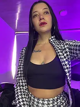 Snapshot of Isabella_21x chatting on 4, 6, 2026 Isabella 21x online show from 4, 6, 2026