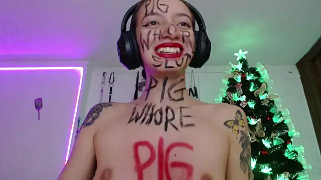 Snapshot of Eloise-brown chatting on 9, 12, 2024 Eloise-brown online show from 9, 12, 2024