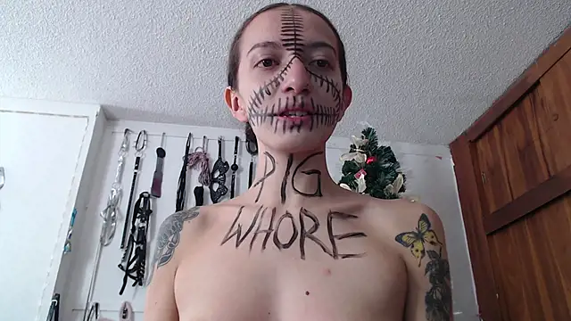 Snapshot of Eloise-brown chatting on 10, 12, 2024 Eloise-brown online show from 10, 12, 2024