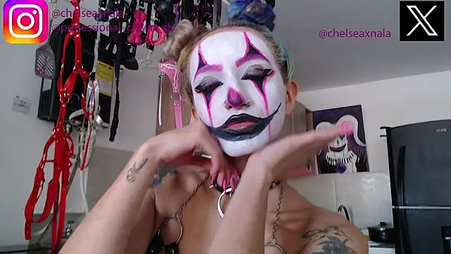 Snapshot of Eloise-brown chatting on 20, 9, 2025 Eloise-brown online show from 20, 9, 2025