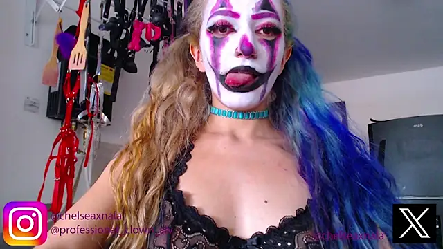 Snapshot of Eloise-brown chatting on 26, 9, 2025 Eloise-brown online show from 26, 9, 2025