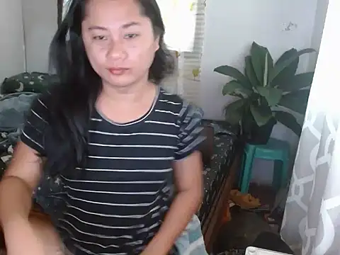 Sweet amberxyz18 online show from 20, 4, 2026