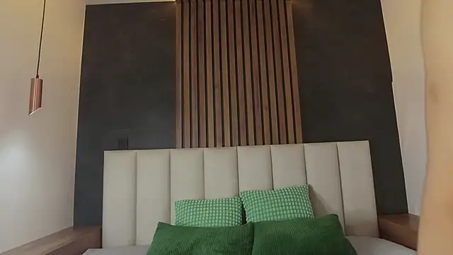 AmyPalmmer online show from 20, 10, 2025