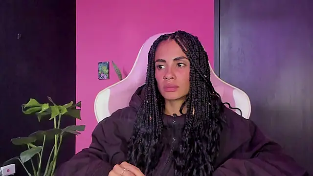 Snapshot of Juanadearco5 chatting on 6, 12, 2024 Juanadearco5 online show from 6, 12, 2024