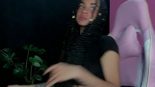 Snapshot of Juanadearco5 chatting on 15, 1, 2025 Juanadearco5 online show from 15, 1, 2025