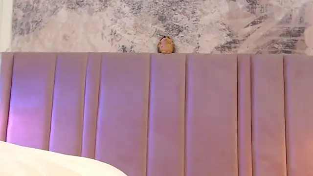 SabrinaDevill online show from 23, 4, 2026