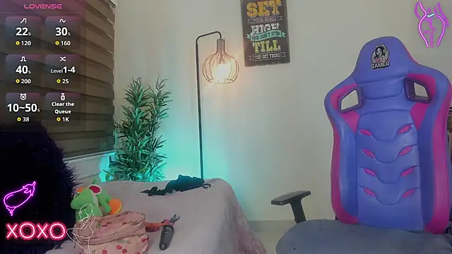 madelyn rose  online show from 9, 10, 2025