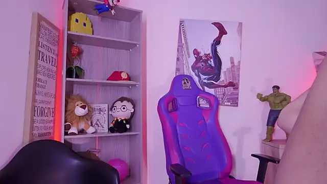 madelyn rose  online show from 27, 4, 2026