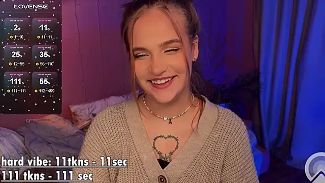 Snapshot of CarolineLovers chatting on 15, 3, 2025 CarolineLovers online show from 15, 3, 2025