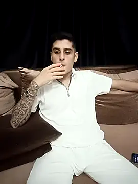 arenn1997 online show from 8, 9, 2025