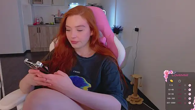 cinnabon girls online show from 8, 4, 2026