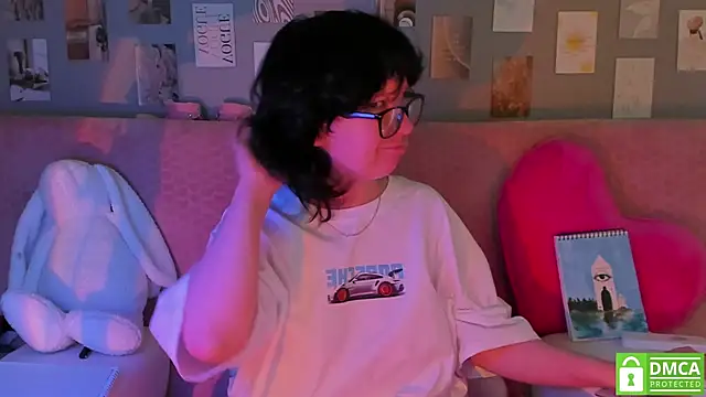 dreamgirllovee online show from 22, 3, 2025