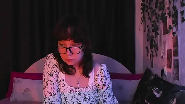 dreamgirllovee online show from 21, 9, 2025