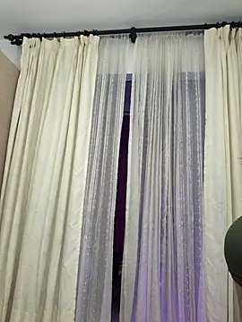 viollett 28 online show from 23, 4, 2026