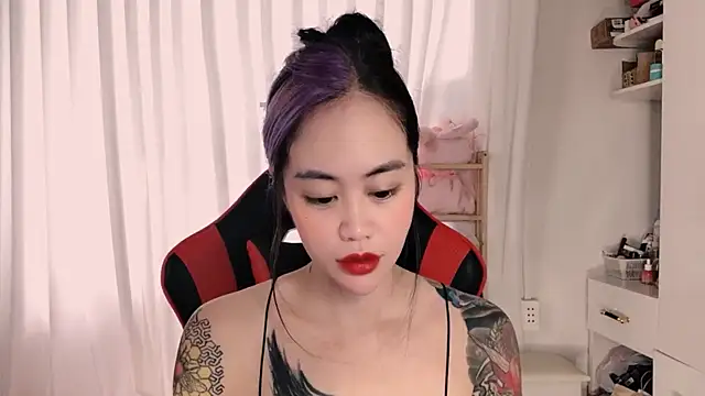 Snapshot of witch-39 chatting on 8, 5, 2026 witch-39 online show from 8, 5, 2026