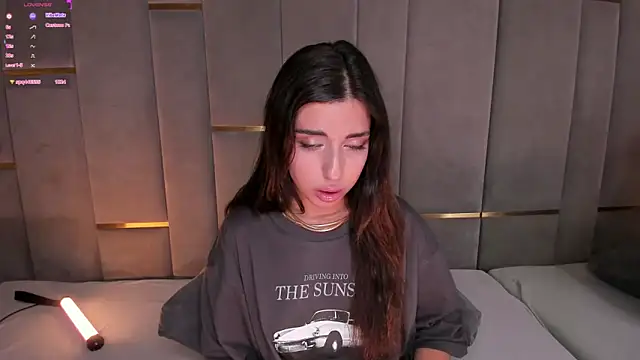 eva lim online show from 8, 3, 2025