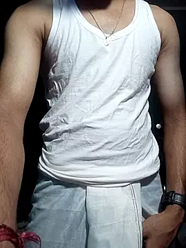 Snapshot of ansh777777777 chatting on 17, 10, 2025 ansh777777777 online show from 17, 10, 2025