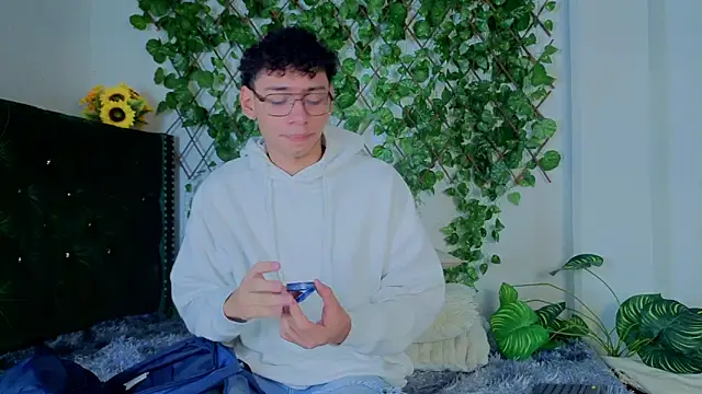 Daviid laidd online show from 12, 11, 2025