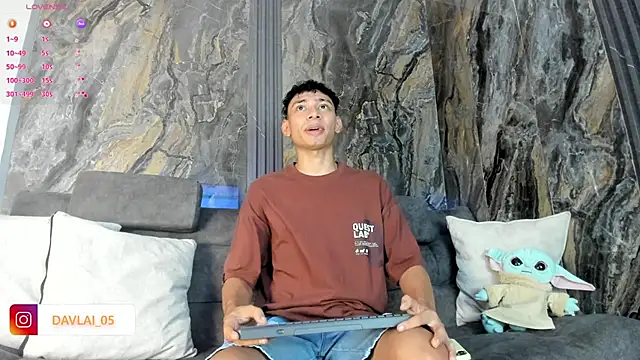 Daviid laidd online show from 10, 4, 2026