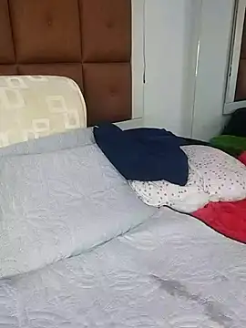 ELLA KELLY online show from 12, 3, 2025