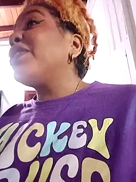 ELLA KELLY online show from 24, 4, 2026