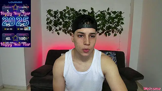 jonathanjoestar  online show from 2, 1, 2025