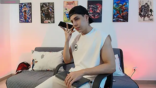 jonathanjoestar  online show from 12, 4, 2026