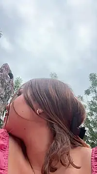 lalilamassu1 online show from 10, 2, 2025