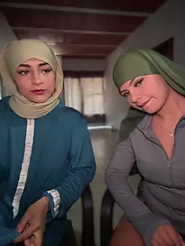 lalilamassu1 online show from 30, 9, 2025