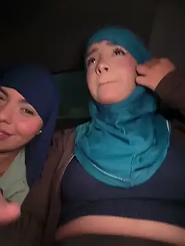 lalilamassu1 online show from 6, 3, 2026