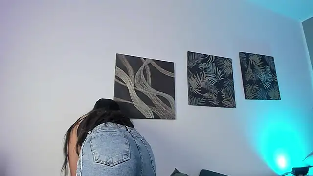 Kathia Morelli online show from 22, 9, 2025