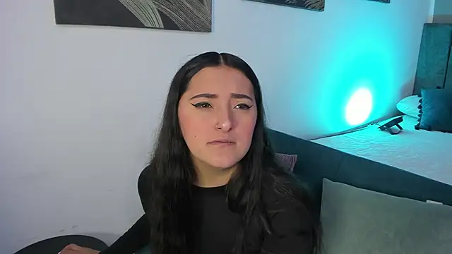 Kathia Morelli online show from 2, 10, 2025