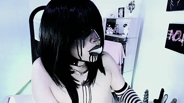 kuromi69 online show from 26, 4, 2026
