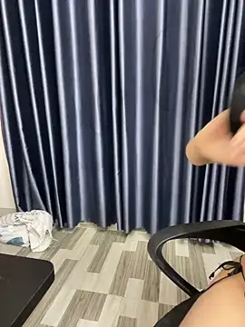 Snapshot of Louis_Baby chatting on 6, 12, 2024 Louis Baby online show from 6, 12, 2024