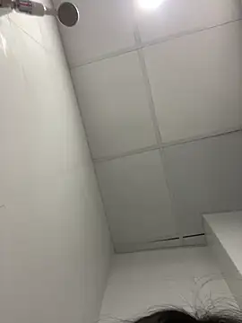 Snapshot of Louis_Baby chatting on 28, 2, 2025 Louis Baby online show from 28, 2, 2025