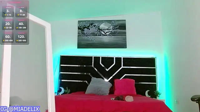 -MiaDelight- online show from 31, 3, 2026