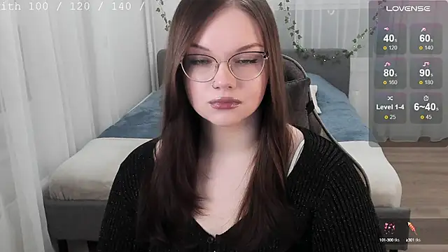 EvaBae online show from 30, 9, 2025