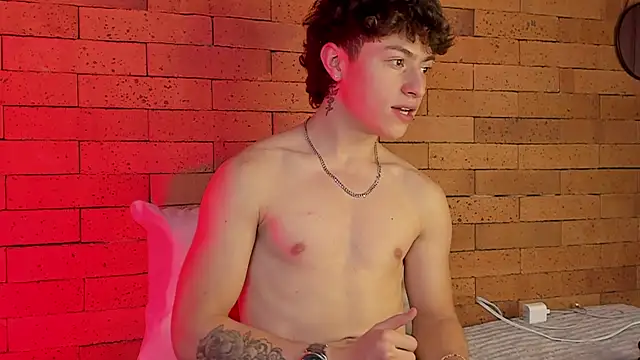 Ares Dickson online show from 8, 1, 2025