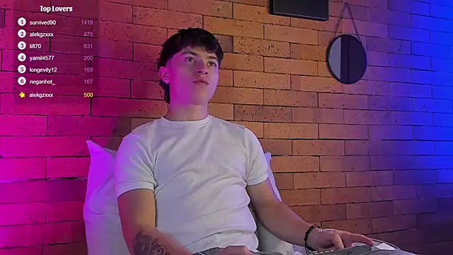 Ares Dickson online show from 14, 1, 2025